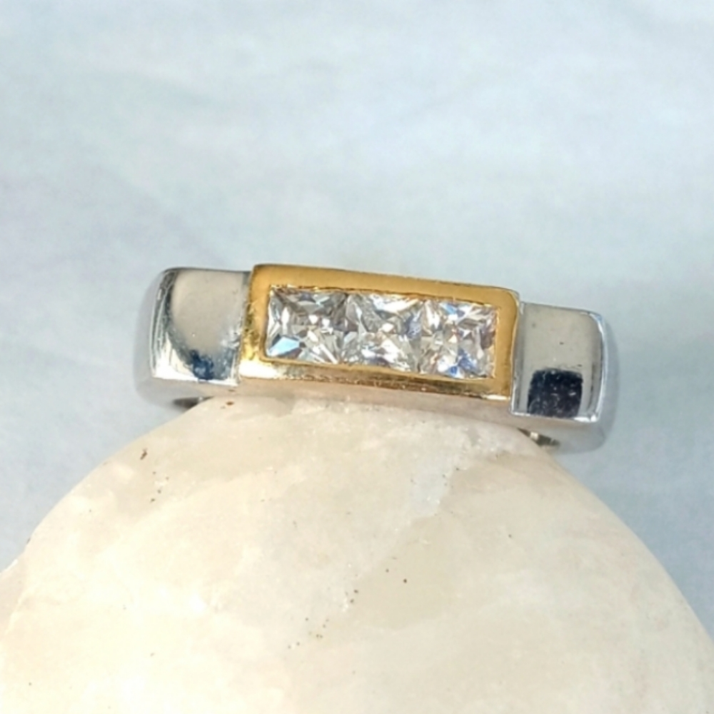 Silver Three Stone Ring Unisex Band 6.5